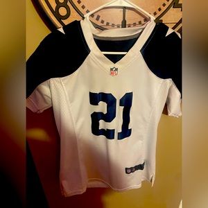 Ezekiel Elliot cowboys jersey